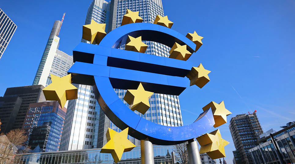 Simbolo do euro na EuroTower
