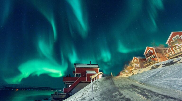 Noruega As Melhores Trilhas E A Caça à Aurora Boreal Viajar Pelo Mundo 1723