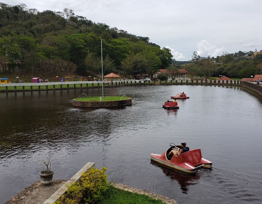 Lago do Hotel Atibainha