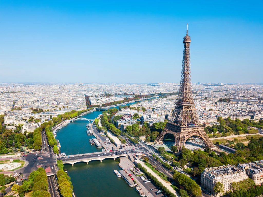 Torre Eiffel em Paris, França