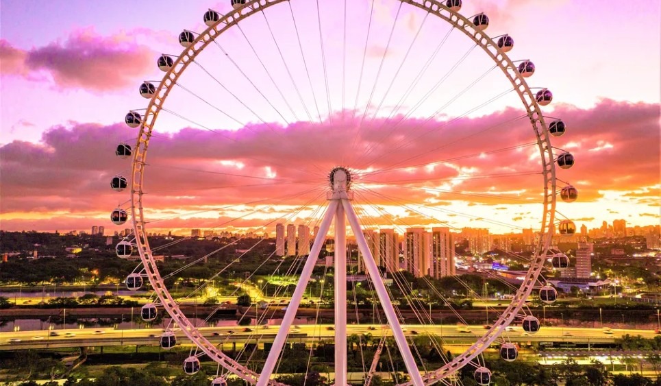 Roda Rico oferece vista panorâmica de São Paulo