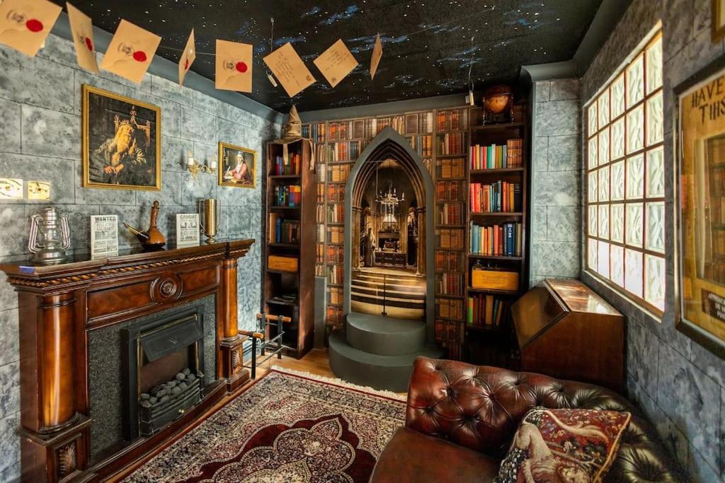 Hogwarts Hideaway Themed Property (booking.com)