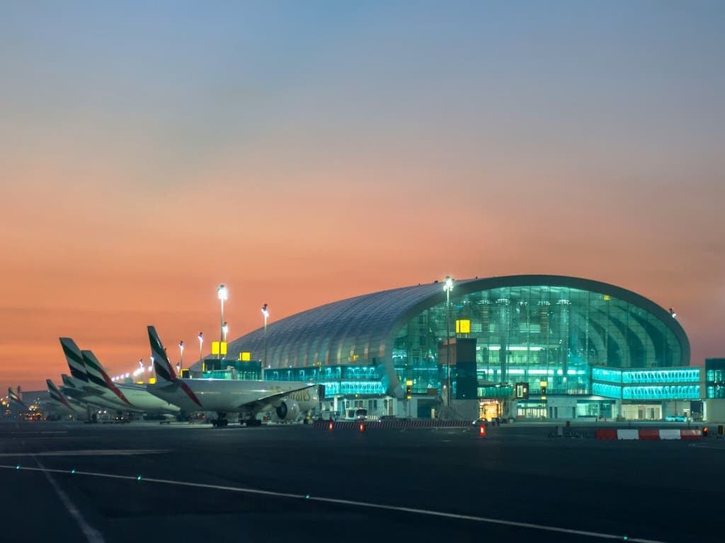 O Aeroporto Internacional de Dubai, nos Emirados Árabes, é considerado o maior do mundo (divulgação)