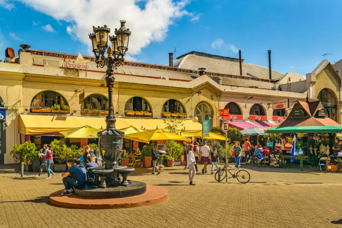 Mercado del Abasto é um mercado tradicional de Montevidéu (shutterstock)