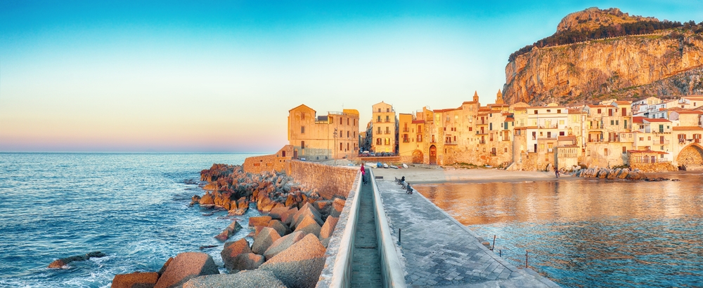 Sicília, é a maior ilha do Mediterrâneo (shutterstock)