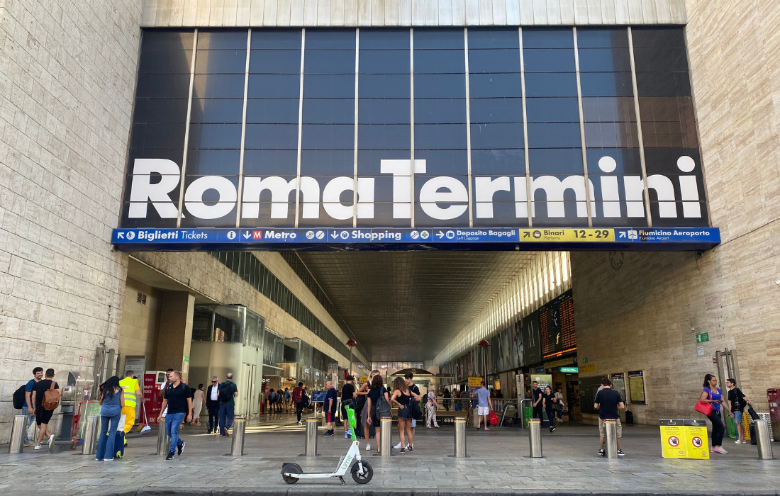 Agora os passageiros podem despachar as bagagens no terminal de trem Termini, em Roma