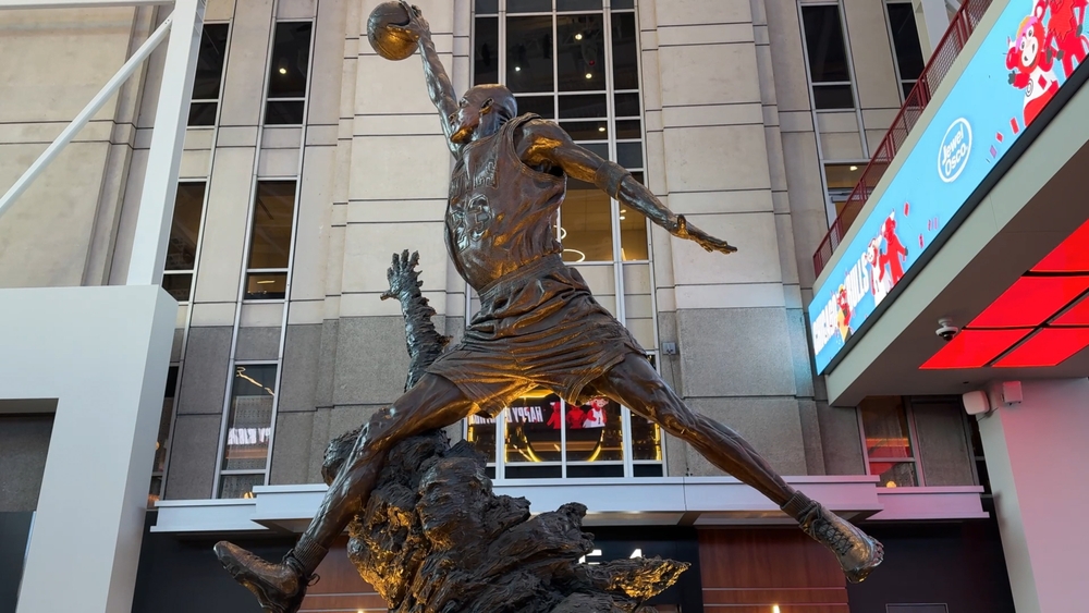 Basquete NBA: Estátua de Michael Jordan