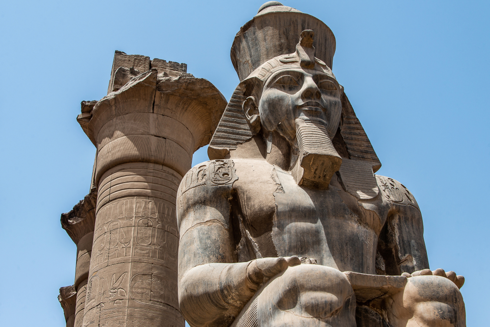 Novo Museu do Egito: estátua de Ramsés II