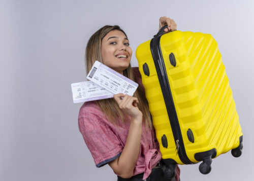 Ryanair aumenta bônus para controlar bagagens irregulares