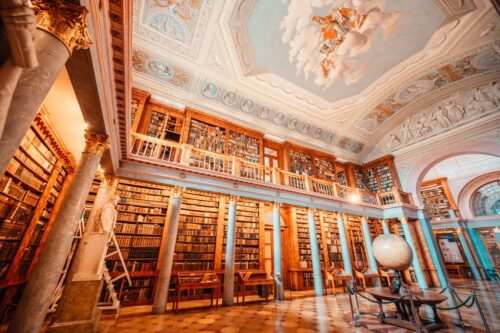 Biblioteca Pannonhalma na Hungria