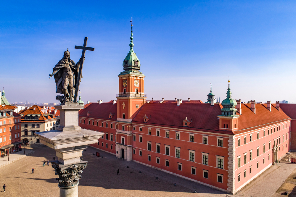 Varsóvia: capital polonesa encanta com beleza e história