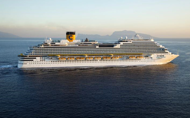 Navio Costa diadema