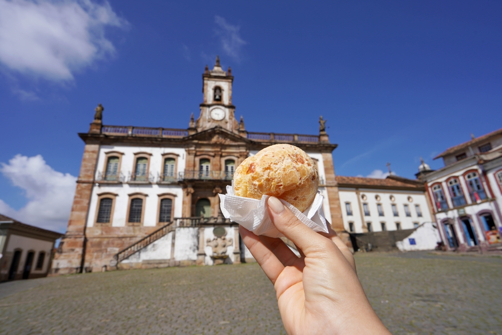 Pão de queijo mineiro conquista paladares mundiais