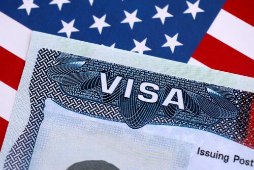 Visto para os EUA: suspensa taxa de US$ 250