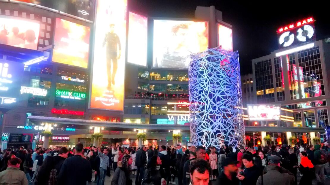 Nuit Blanche em Toronto