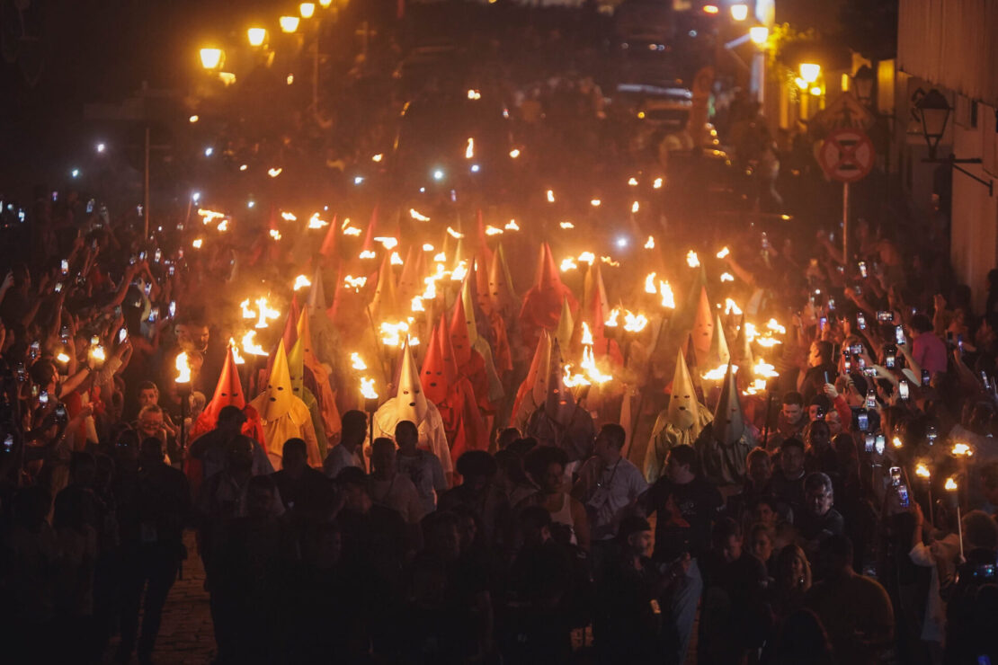 Procissão do Fogaréu: Goiás celebra fé, cultura e tradição secular