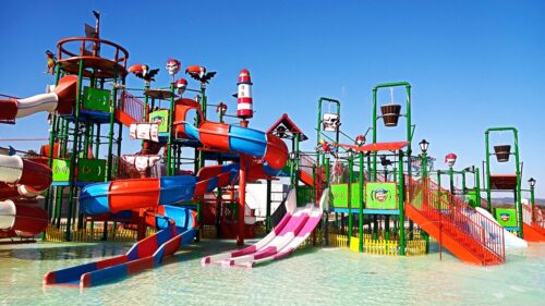Hotéis e resorts oferecem entrada gratuita para crianças