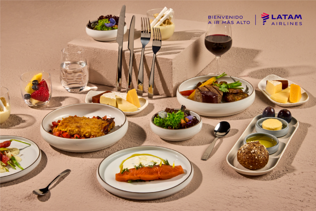 Latam renova Premium Business com identidade sul-americana
