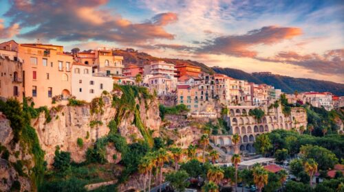 Tropea: a pérola do Tirreno na Calábria italiana