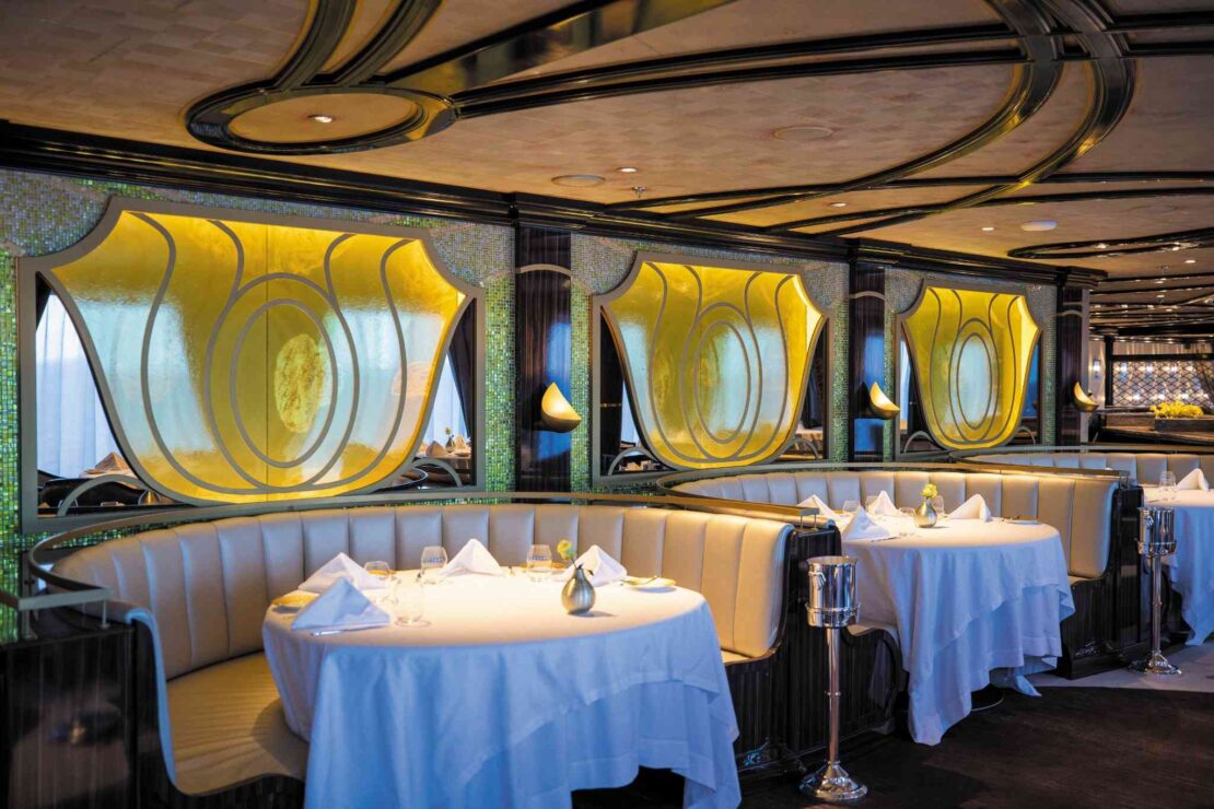 Seven Seas Splendor: restaurante Chartreuse