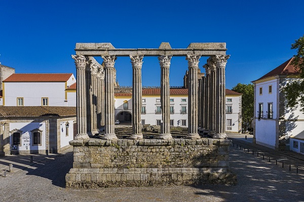 Alentejo: Templo Romano de Évora