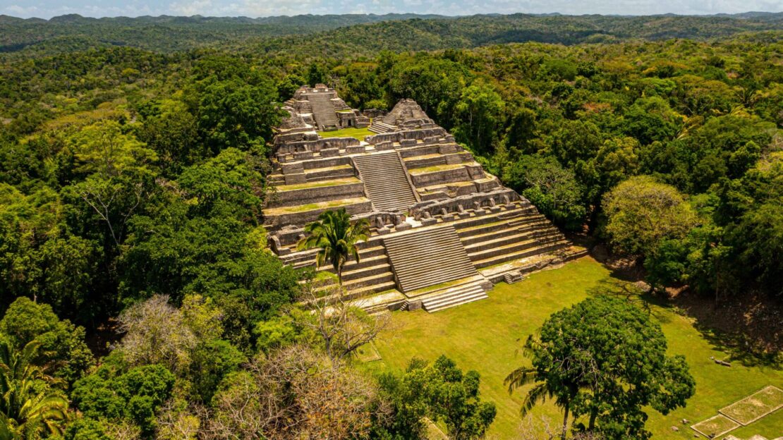 Templo Cayo Caracol em Belize