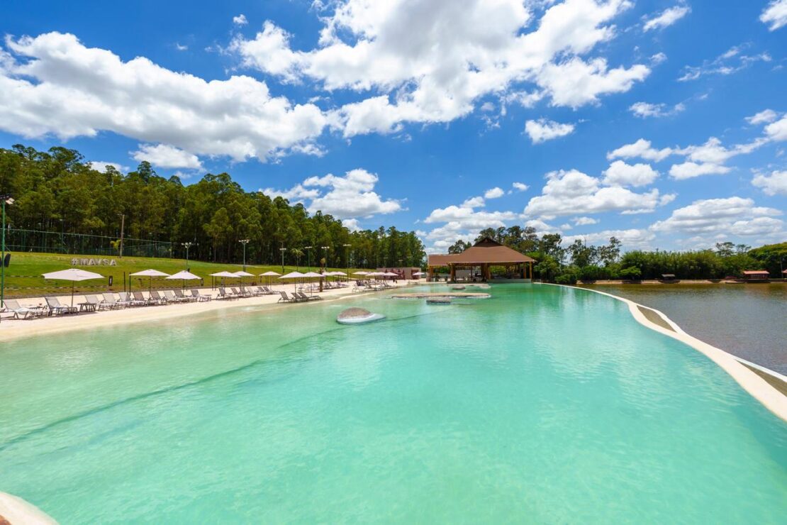 Mavsa Resort inaugura Praia Mavsa