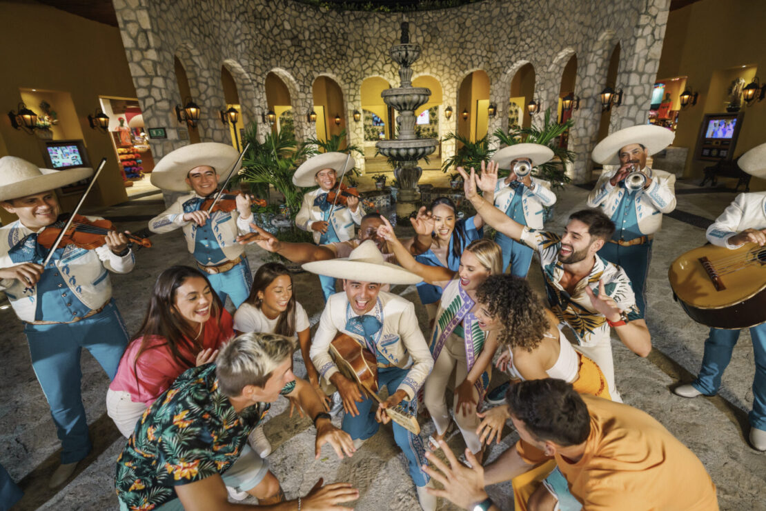 Grupo Xcaret: Xoximilco