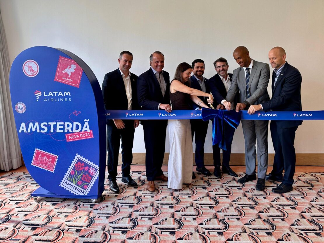 LATAM inaugura rota para Amsterdã com alta ocupação