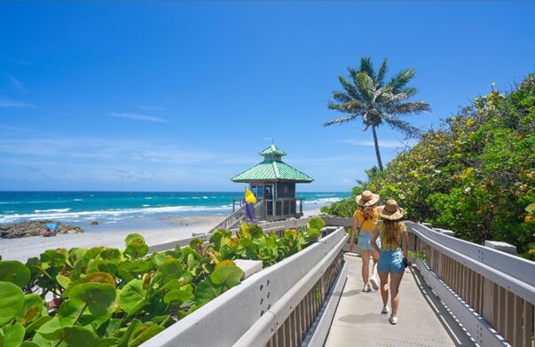 Palm Beaches bate recorde e atrai 55.900 turistas brasileiros